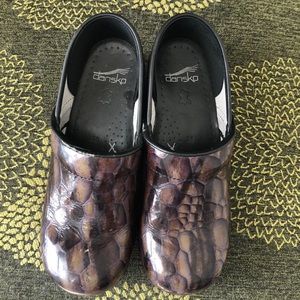 Dansko Women’s Clogs